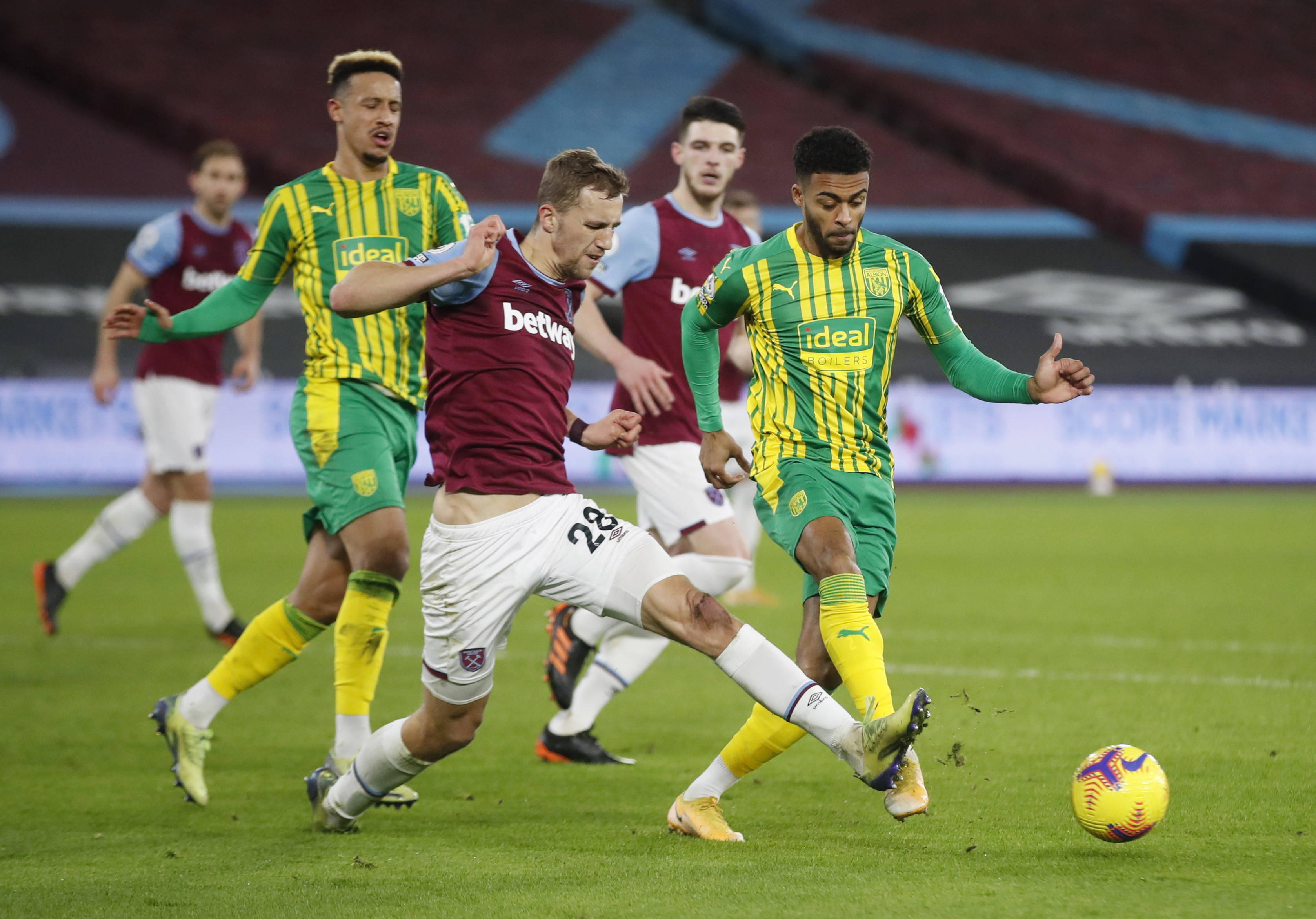 他鲜有绯闻 他鲜有绯闻